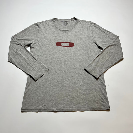 Y2K Oakley Gray Longsleeve Shirt M - Cats on Stacks VNTG