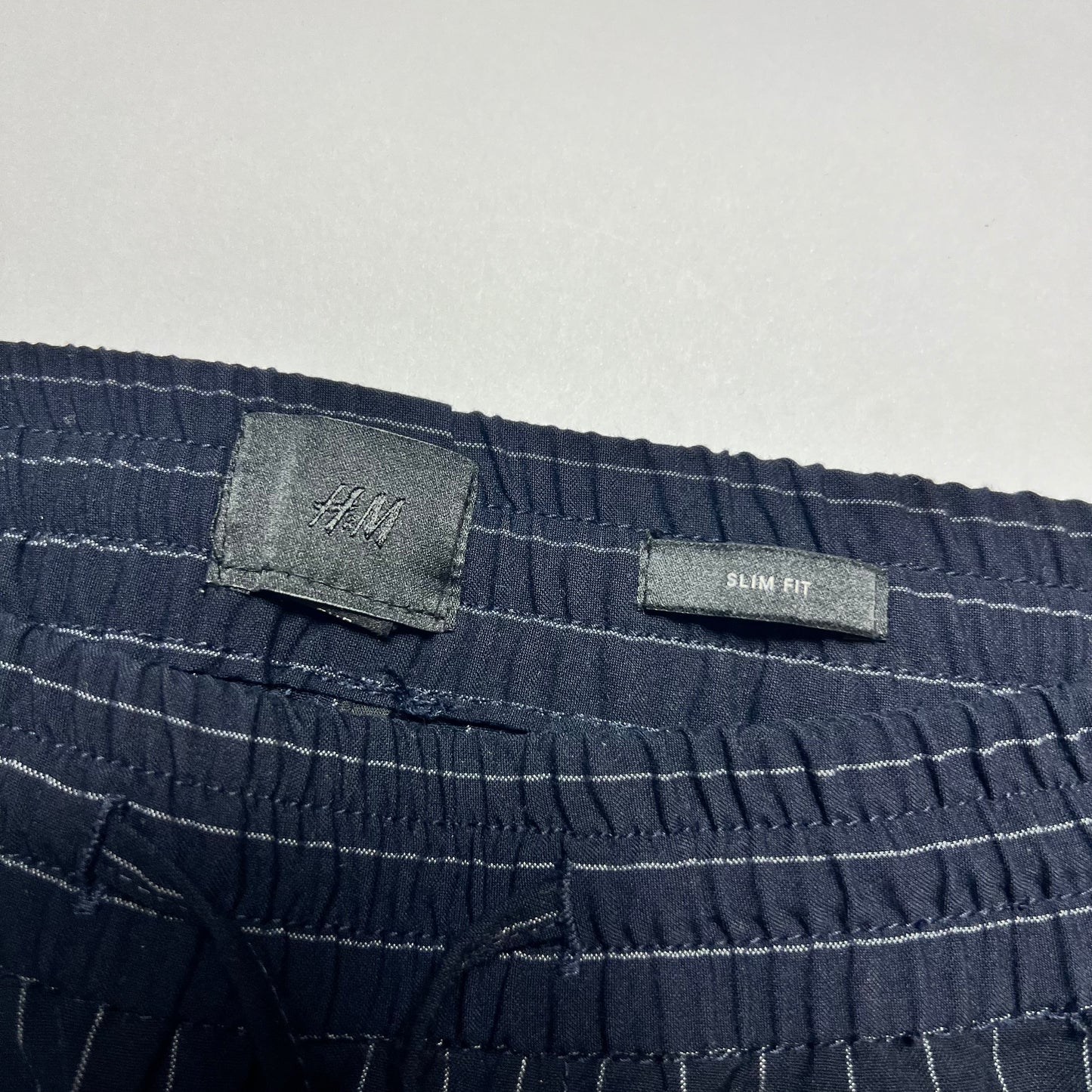 H&M Navy Nadelstreifen Chino Pants M - Cats on Stacks VNTG