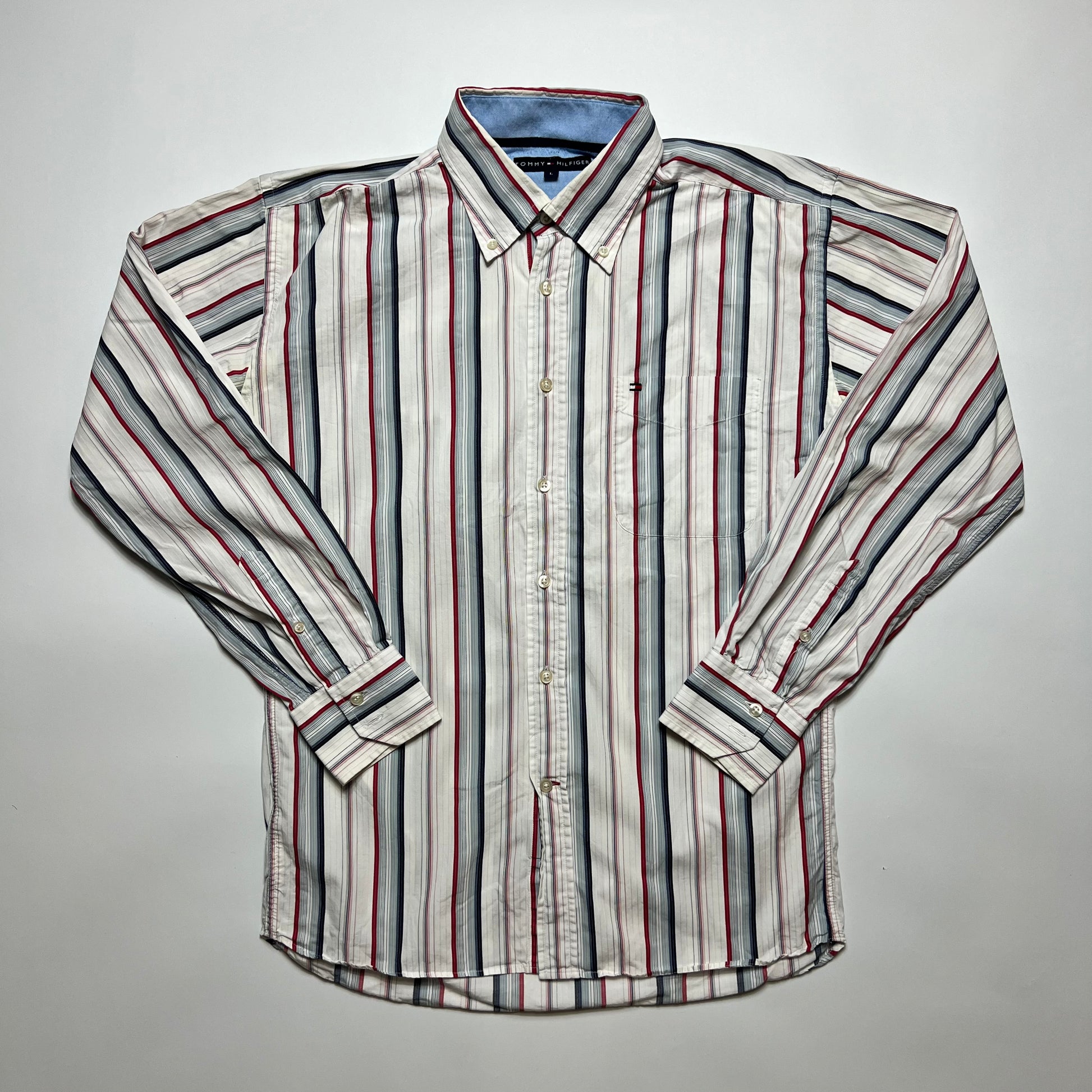 Y2K Tommy Hilfiger Stripe Hemd M - Cats on Stacks VNTG