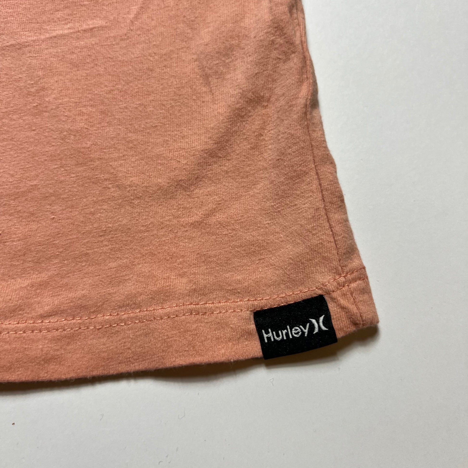 Hurley Paradise Peach T-Shirt S / M - Cats on Stacks VNTG