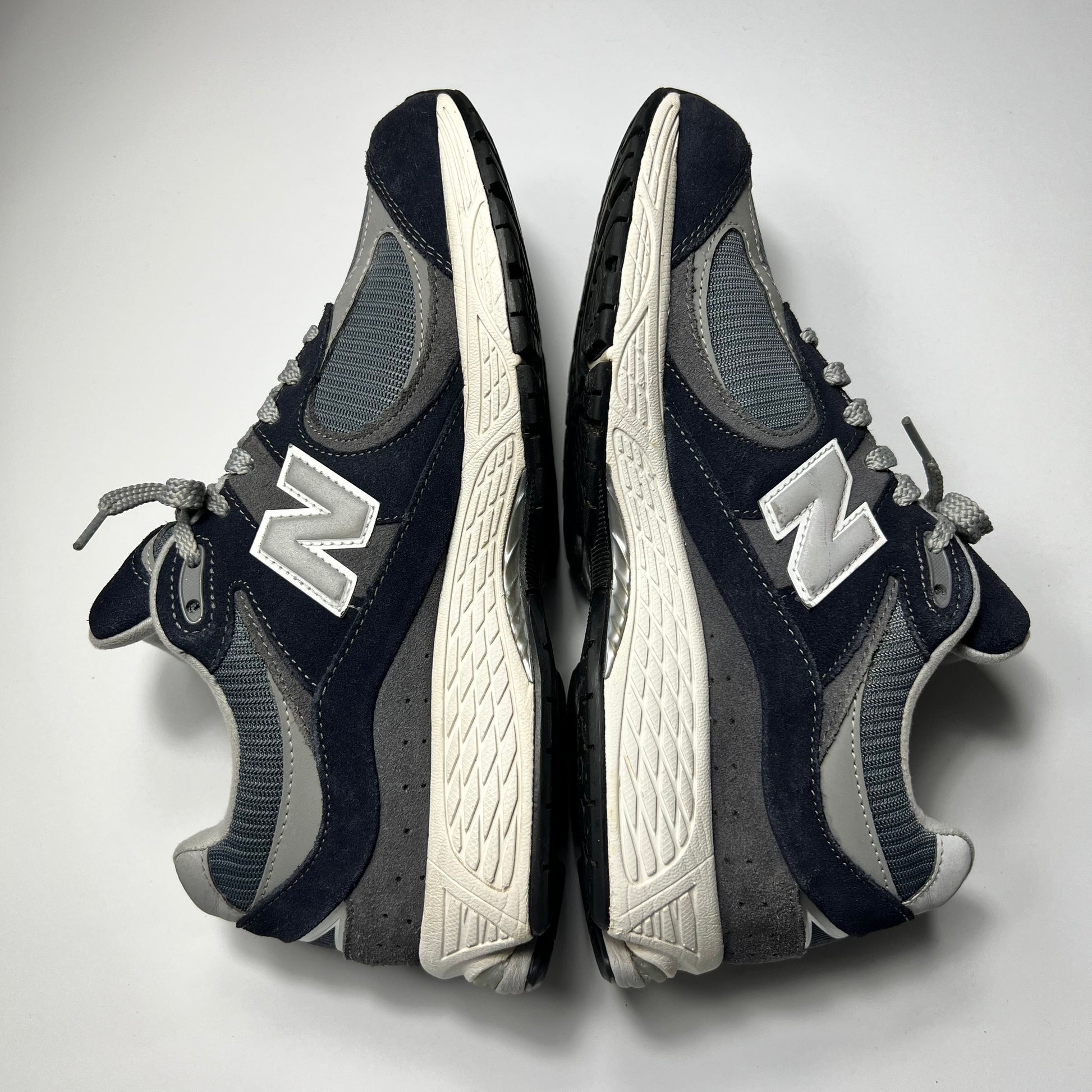 New Balance 2002R Eclipse 42,5 / M2002RSF - Cats on Stacks VNTG
