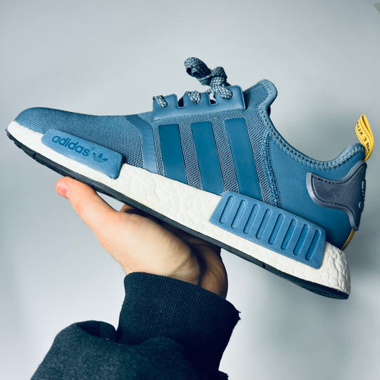 Adidas Boost NMD R1 Tech Tinte 42 / S31514 - Cats on Stacks VNTG