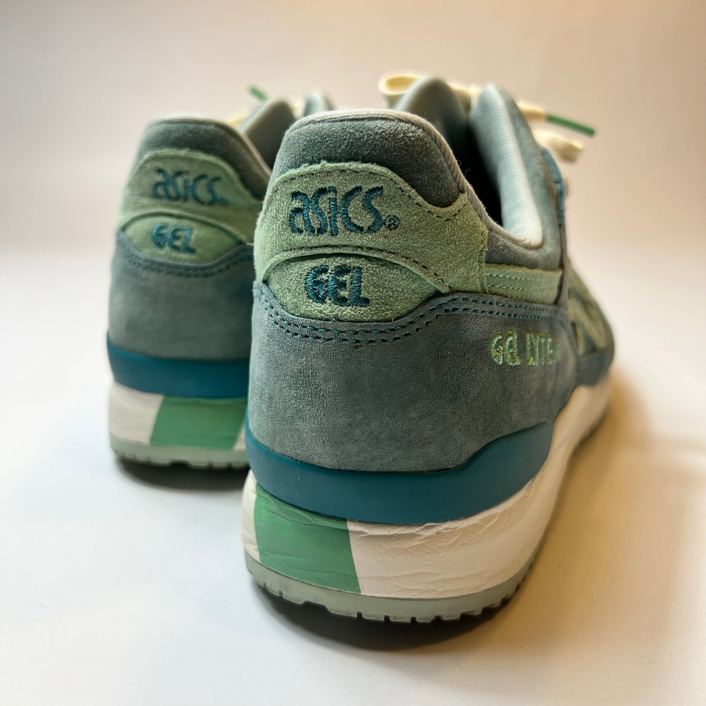 Asics Gel Lyte III "Kadomatsu Pack" Seafoam 42 / 1201A164-300 - Cats on Stacks VNTG