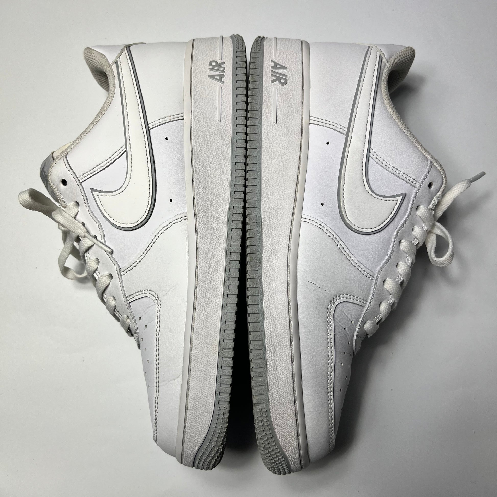 Nike Air Force 1 Low White Wolf Gray 43 / DV0788-100 - Cats on Stacks VNTG
