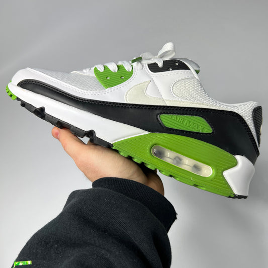 Nike Air Max 90 Recraft Chlorophyll Green 42 / CT4352-102 - Cats on Stacks VNTG