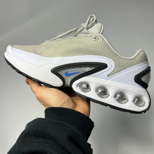 Nike Air Max DN Pure Grey Platinum 43 / DV3337-005 - Cats on Stacks VNTG