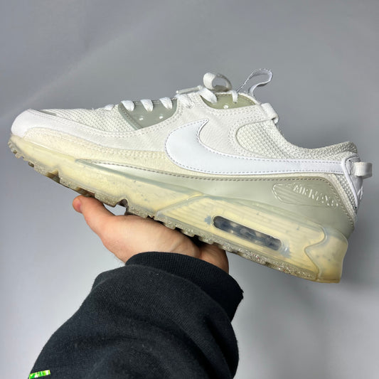 Nike Air Max 90 Terrascape White 42 / DQ3987-101 - Cats on Stacks VNTG