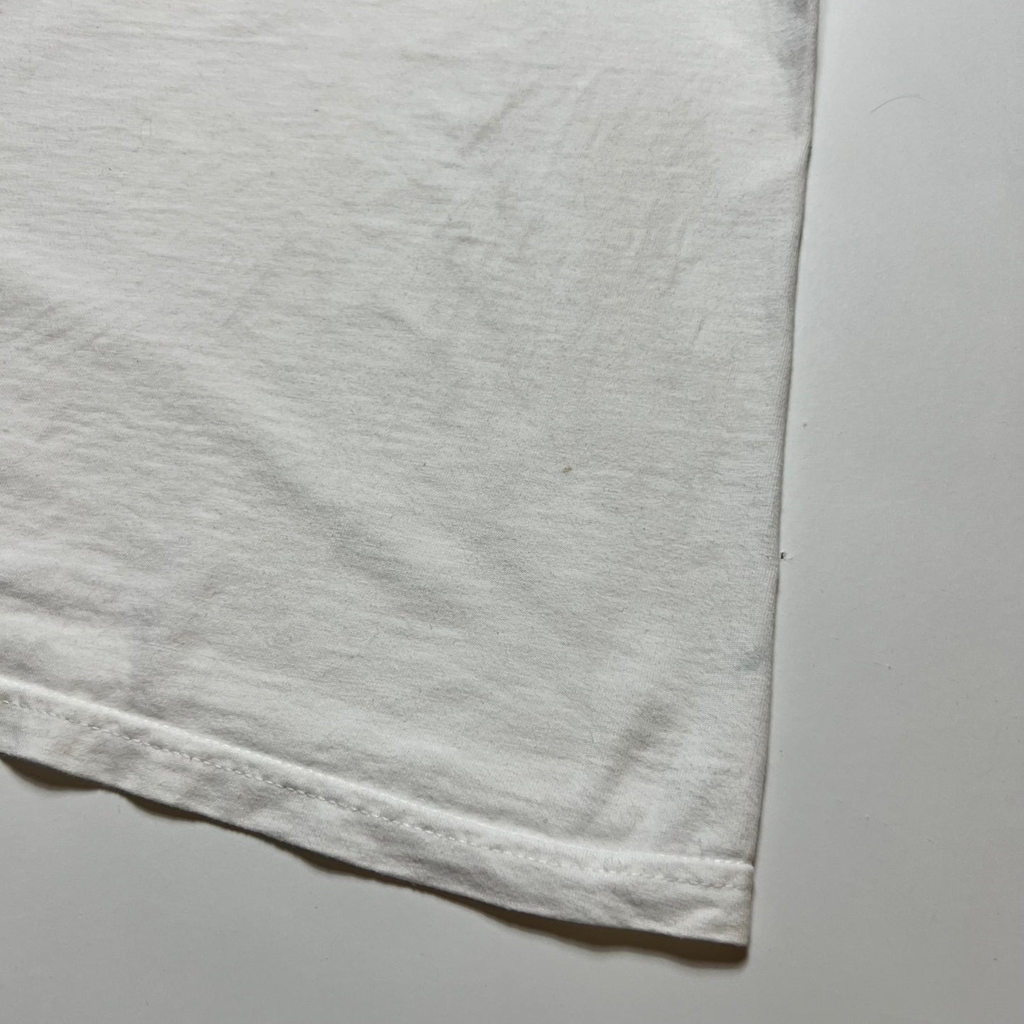 Supreme White Mont Blanc T-Shirt XL - Cats on Stacks VNTG