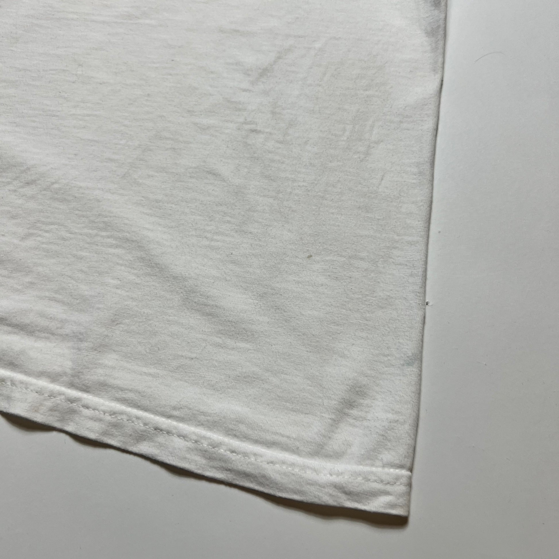 Supreme White Mont Blanc T-Shirt XL - Cats on Stacks VNTG