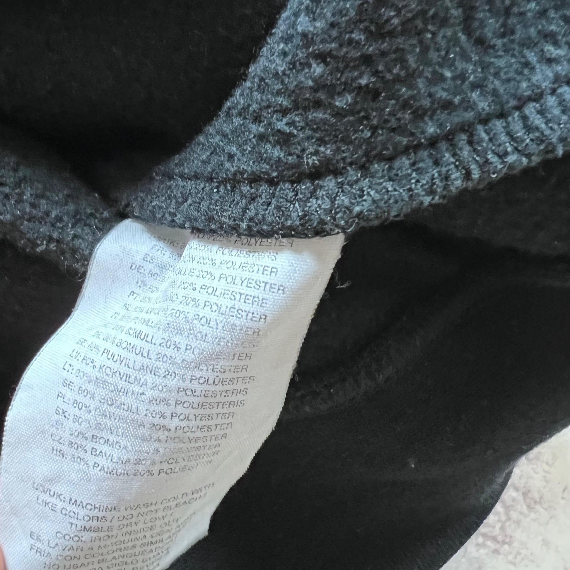 HUF Worldwide 3D Spellout Hoodie schwarz XL - Cats on Stacks VNTG